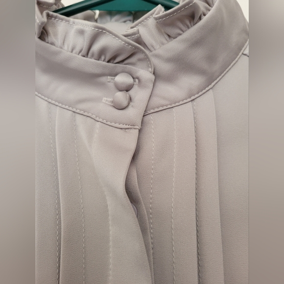 Shirt - Picture 2 of 2